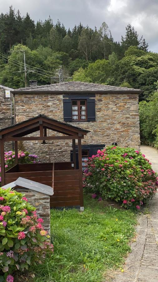 Casas Rurales Tareira En تاراموندِّ المظهر الخارجي الصورة